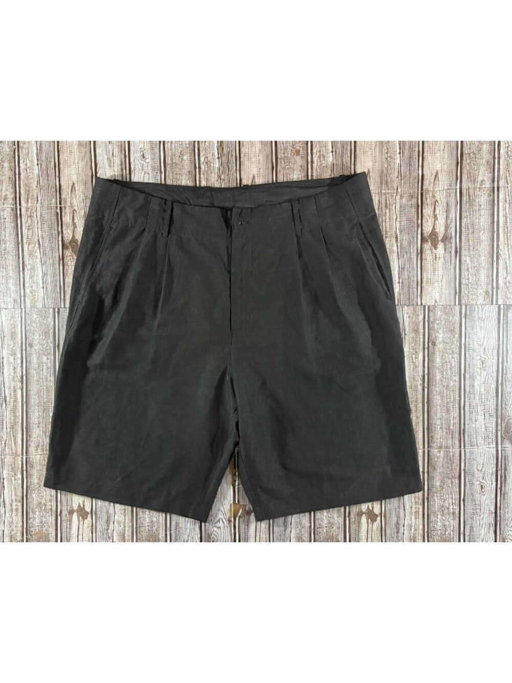 Outlier Injected Linen Shorts size 38  color Black NWOT mspr 225
